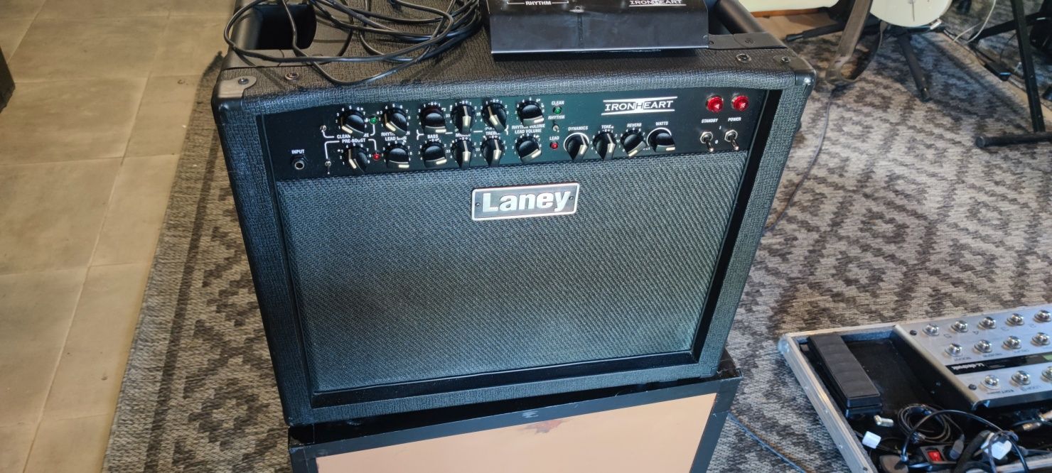 Laney Ironheart 30W válvulas