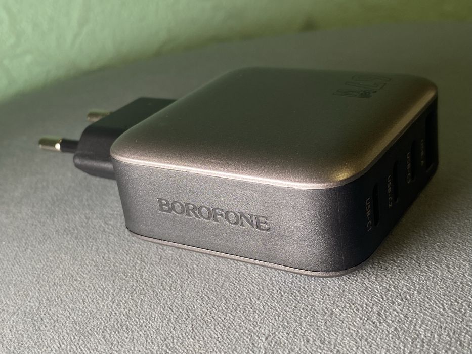 Зарядное устройство Borofone 67W. Быстрая зарядка. Блок питания