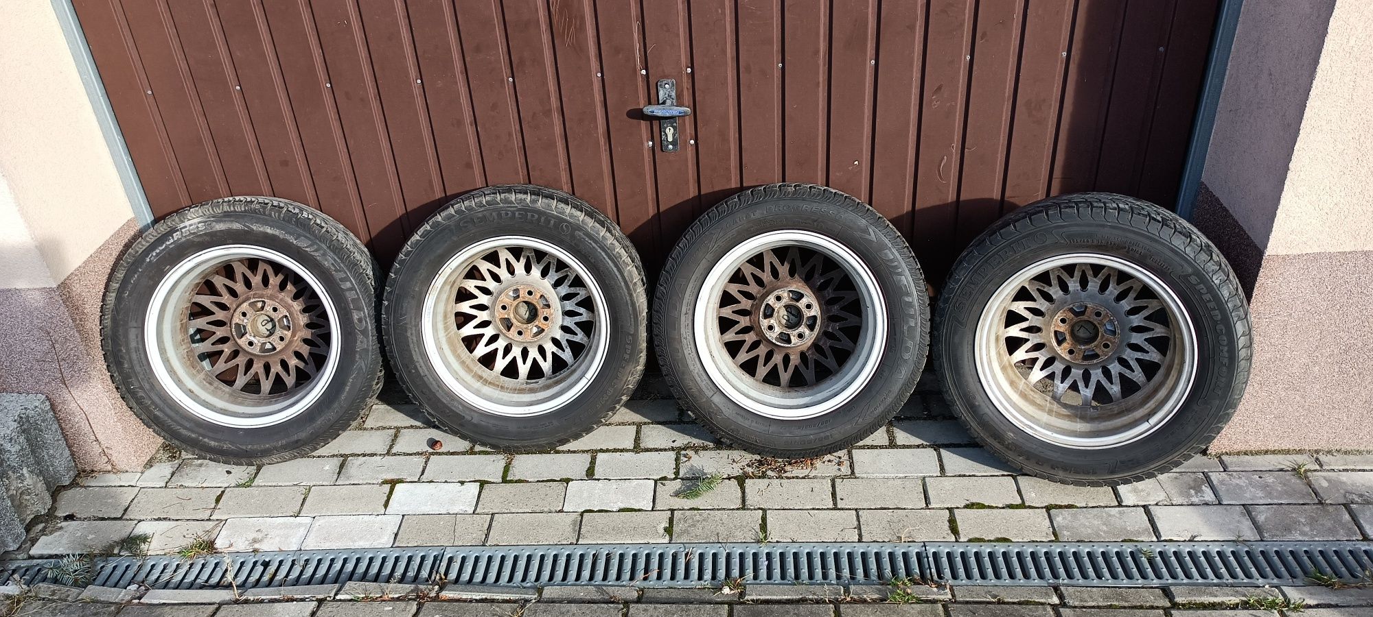 Felgi OPEL KADETT GSI Koła 15 Alufelgi INTRA BBS 4x100 aluminiowe ET49