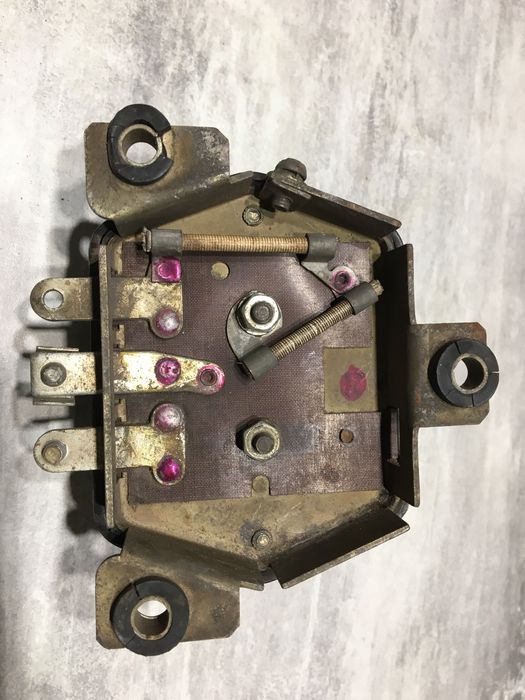 Реле-регулятор РР 109