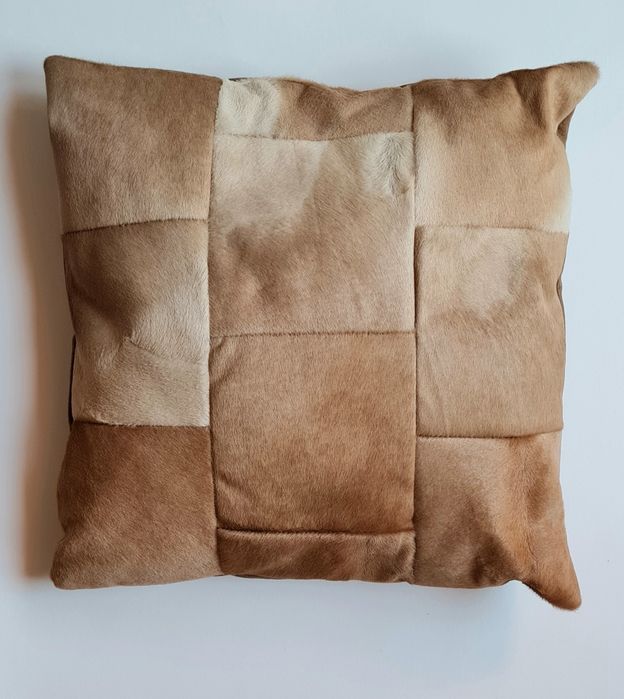 Skórzane (2), eleganckie poduszki