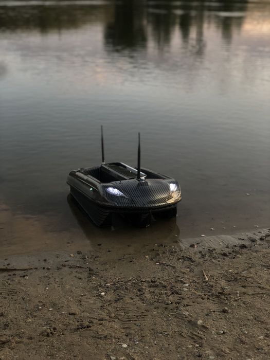 Lodka zanetowa carplounge rt4v3 z gps autopilot echosonda