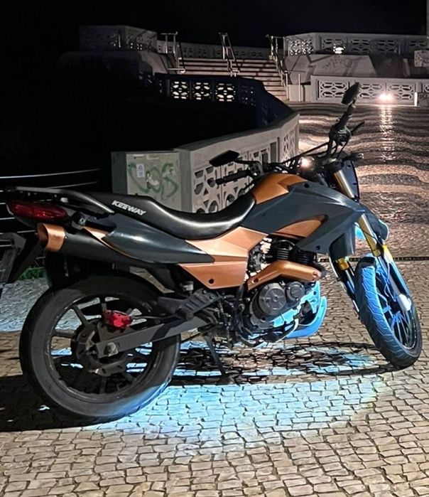 Keeway tx 125 avariada