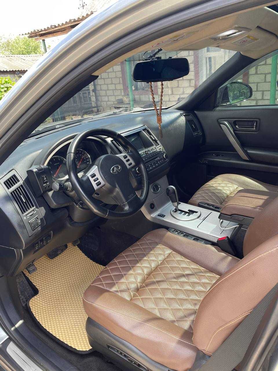 продам Infiniti FX35