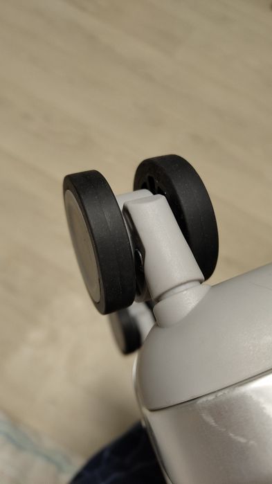 Валіза алюмінієва