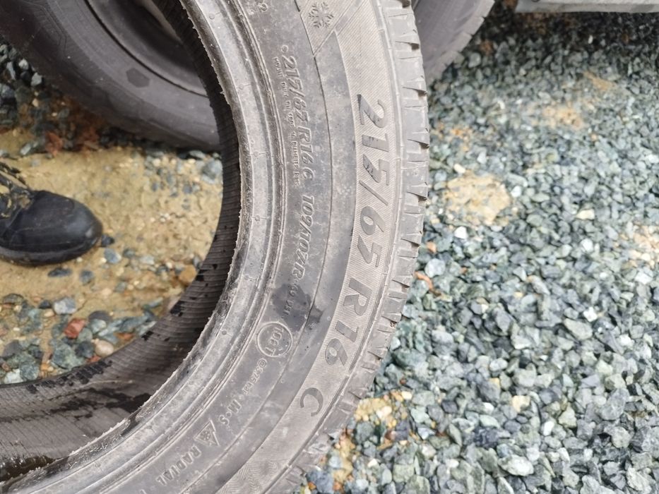 Dwie opony do busa 215/65/R16C matador