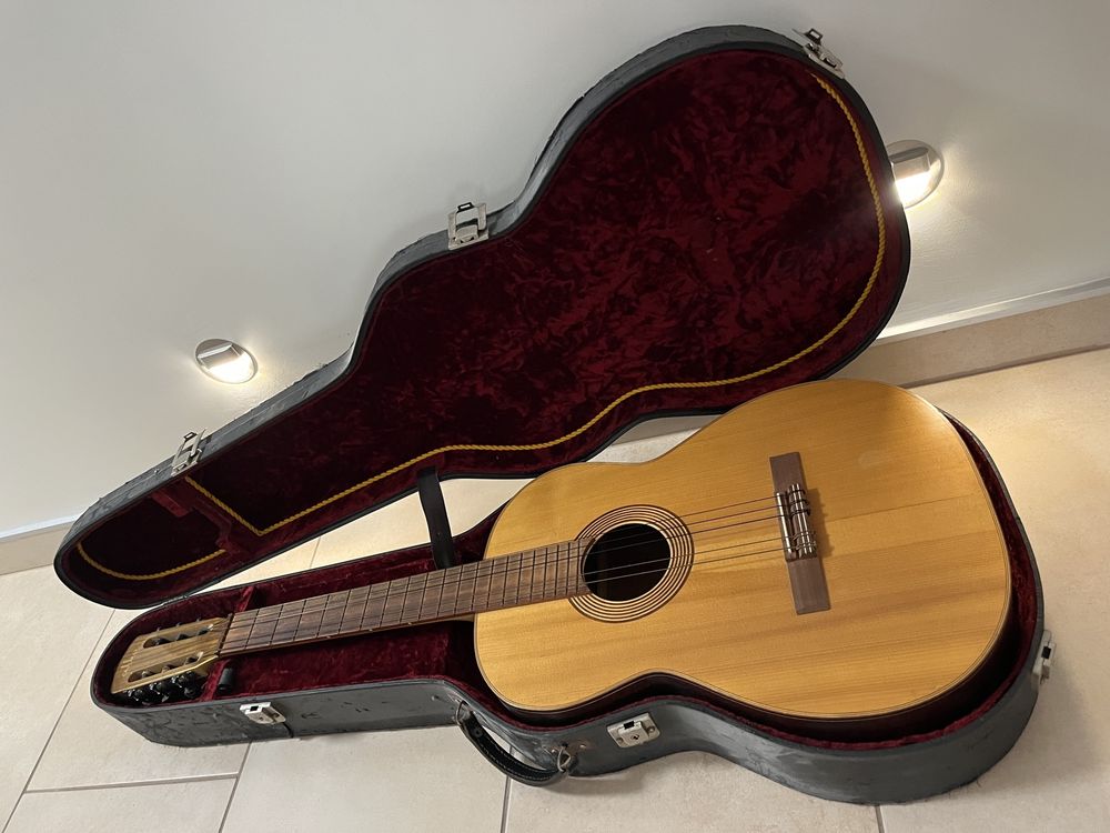 Sprzedam zabytkowaą gitarę alko