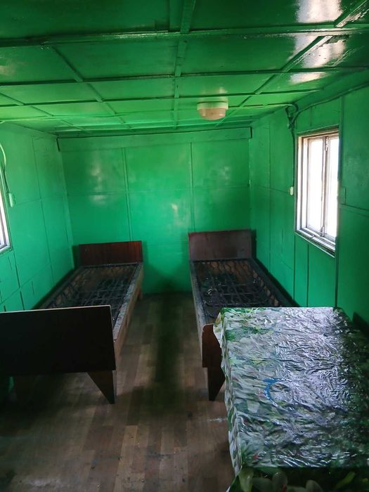 Вагон битовка на колесах причіп