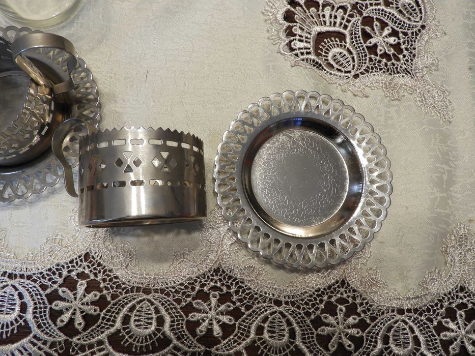 Szklanki z okresu PRL