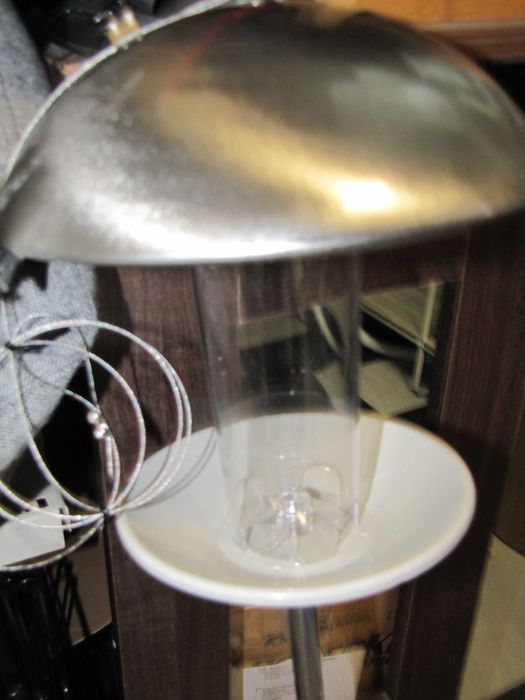 Dozownik karmy dla ptaków karmnik dla ptaków