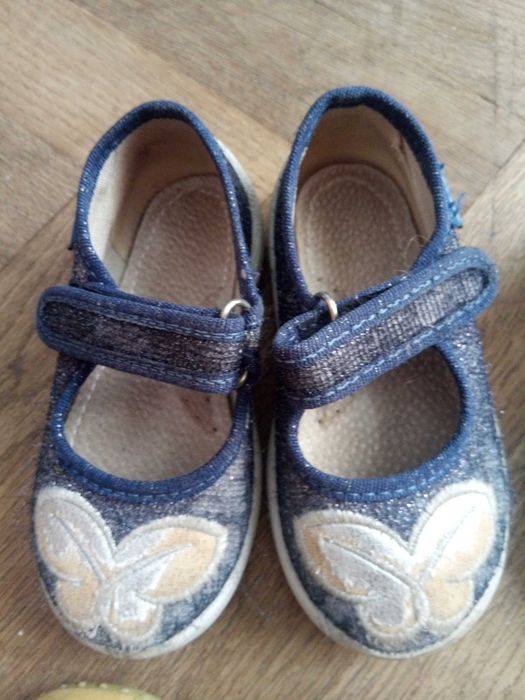 Босоножки, тапочки для девочки ( ортопедическая обувь)