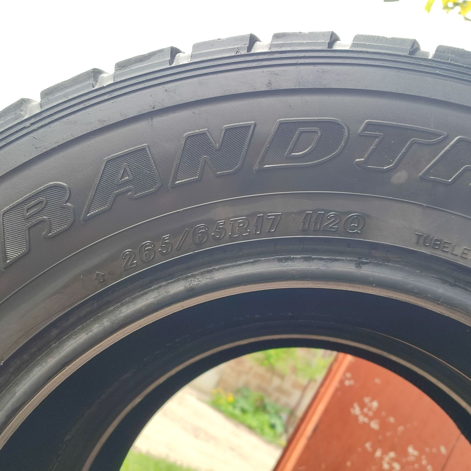 Продам резину Dunlop GrandTrek 265/65/R17