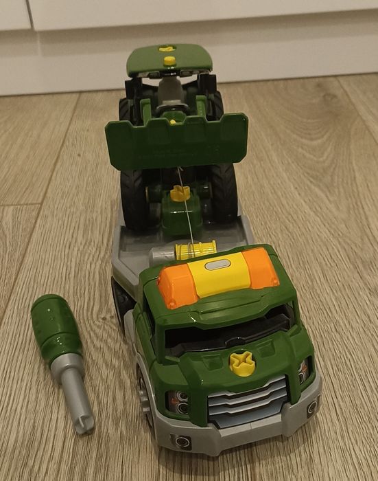 Traktor John Deere Klein Do Skręcania Na Lawecie 3908