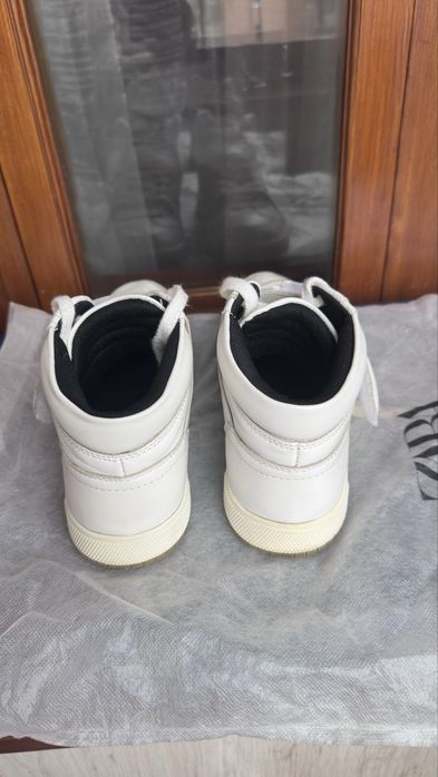 Хайтопи Зара шкіряні