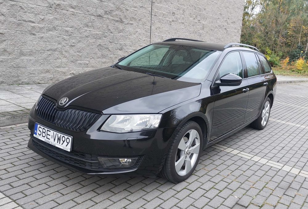 Skoda Octavia Kombi 1.6 TDI Salon Polska Bogate Wyposażenie