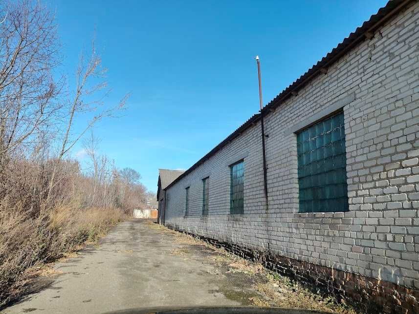 Виробниче приміщення в с.Мирогоща (10 км від Дубна по асфальті)
