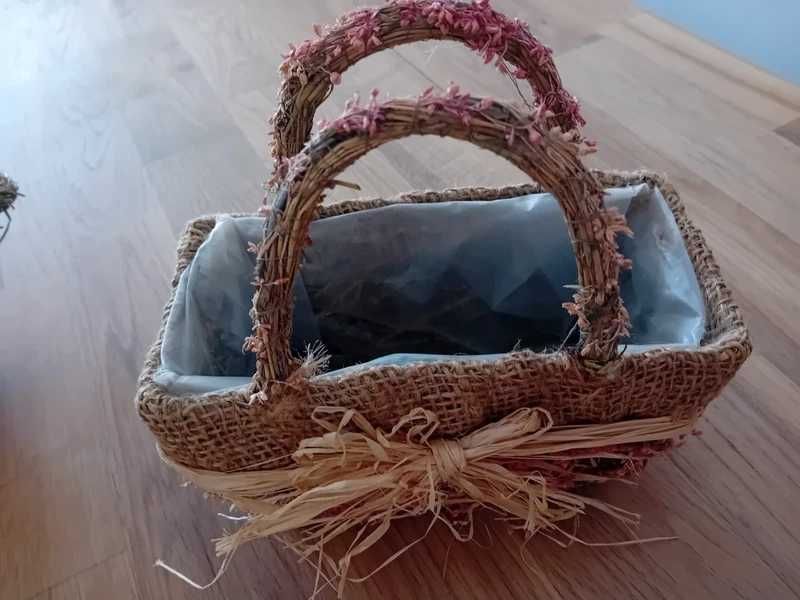 Conjunto artesanal decorativo – cesta e bule com vela