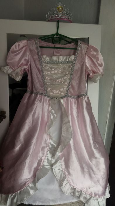 Сукні принцесс, багато