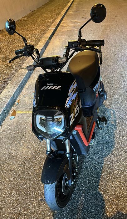 Scooter eletrica