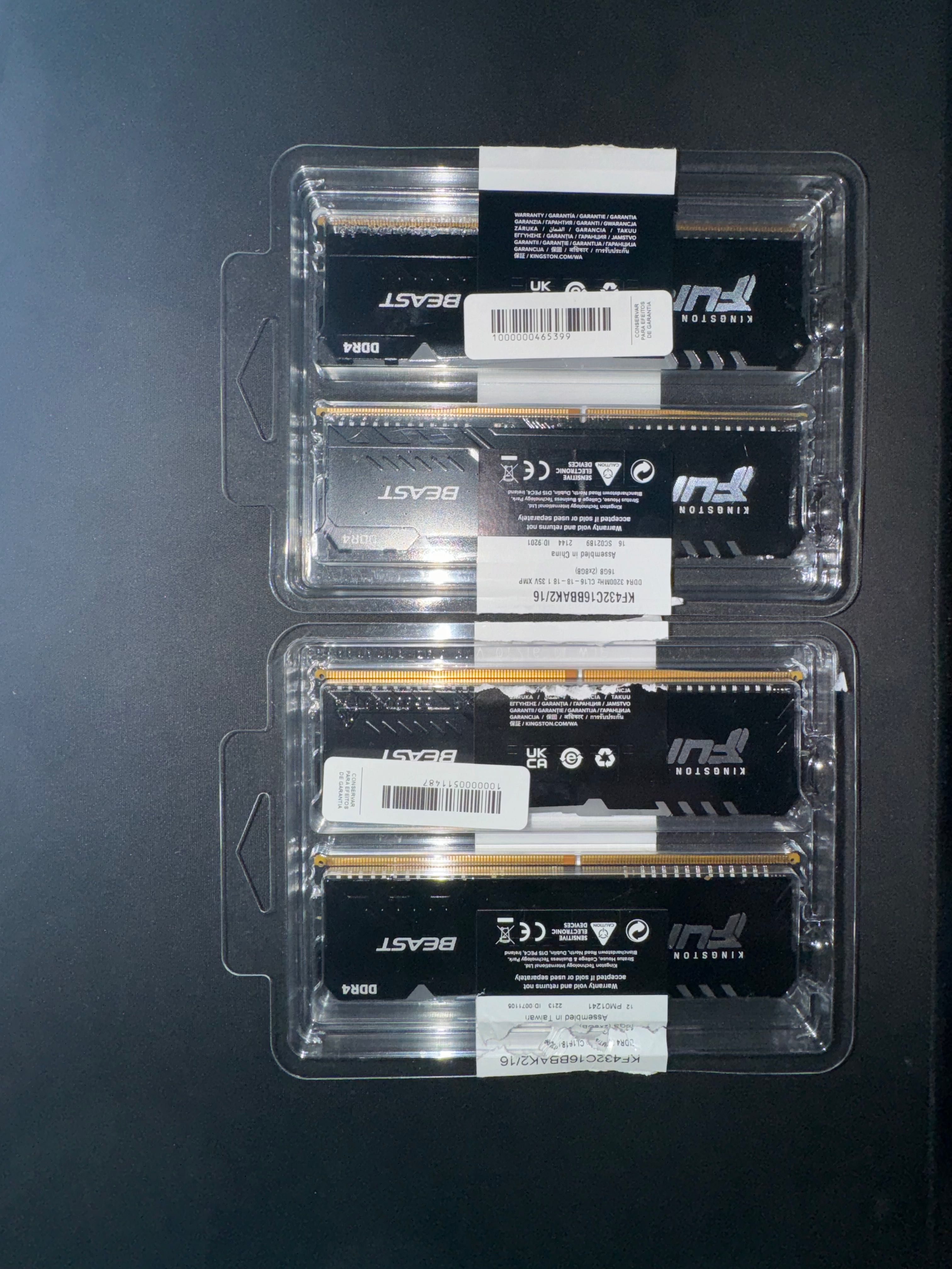 Kingston Kit 32GB (4 x 8GB) DDR4 3200MHz FURY Beast RGB 1R CL16