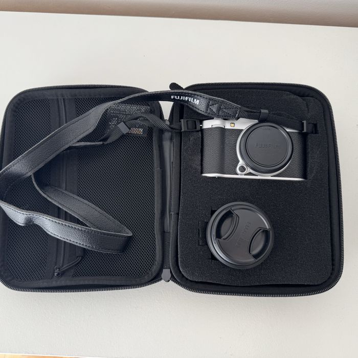 FUJIFILM X-M5 com lente, cartao de memoria e garantia!