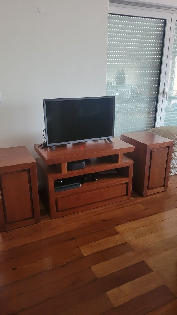 Movel de televisão