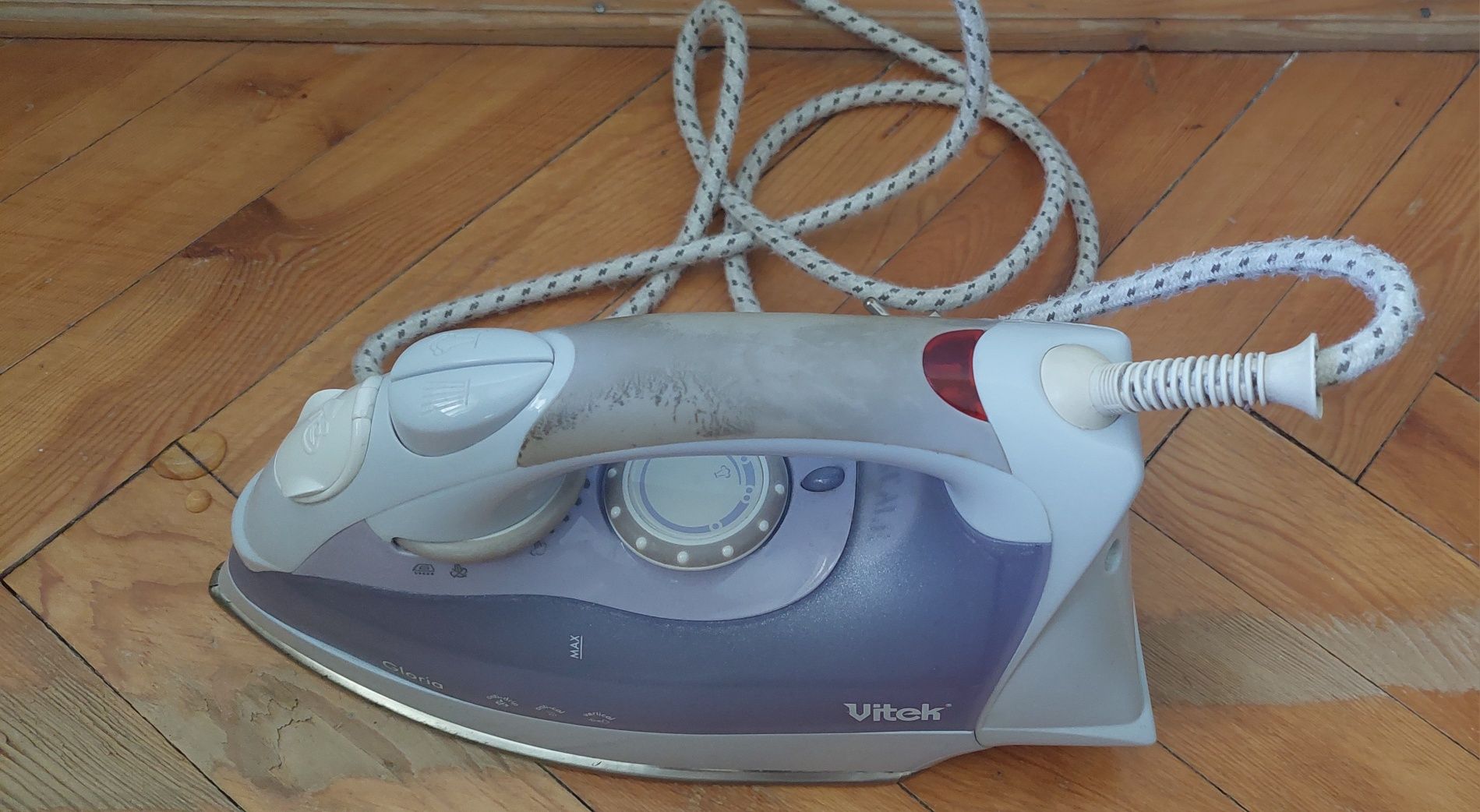 Праска, утюг VITEK