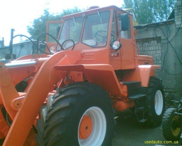 Продам СПЕЦТЕХНИКА Погрузчик ХТЗ Т-156
