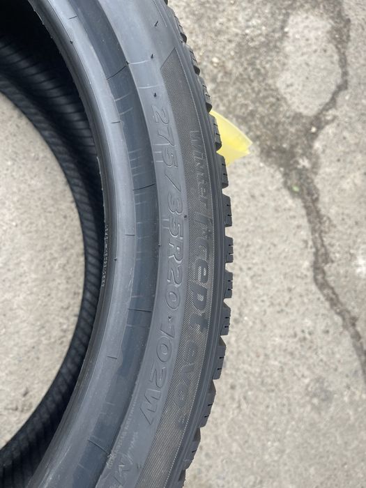 Шини 275 35 20 Hankook Winter I*Cept Evo3 W330 275/35 R20 102W XL