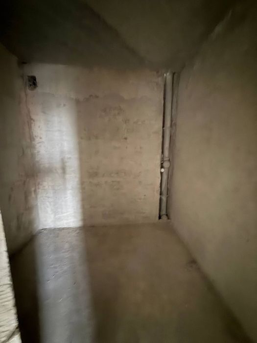 Терміновий продаж, дворівнева квартира