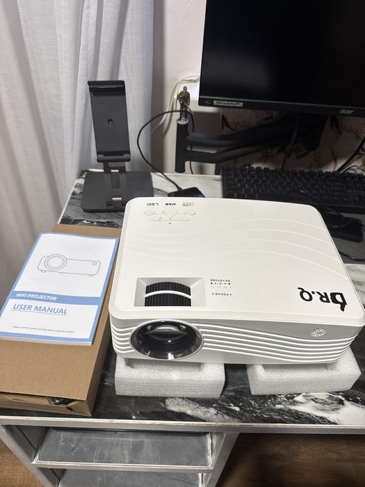 Мультимед. проектор DR.Q Ak-50 full hd led 6000 Лм WiFi з динаміками.