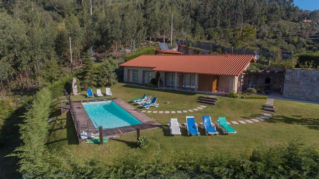 Casa de férias com piscina no Gerês