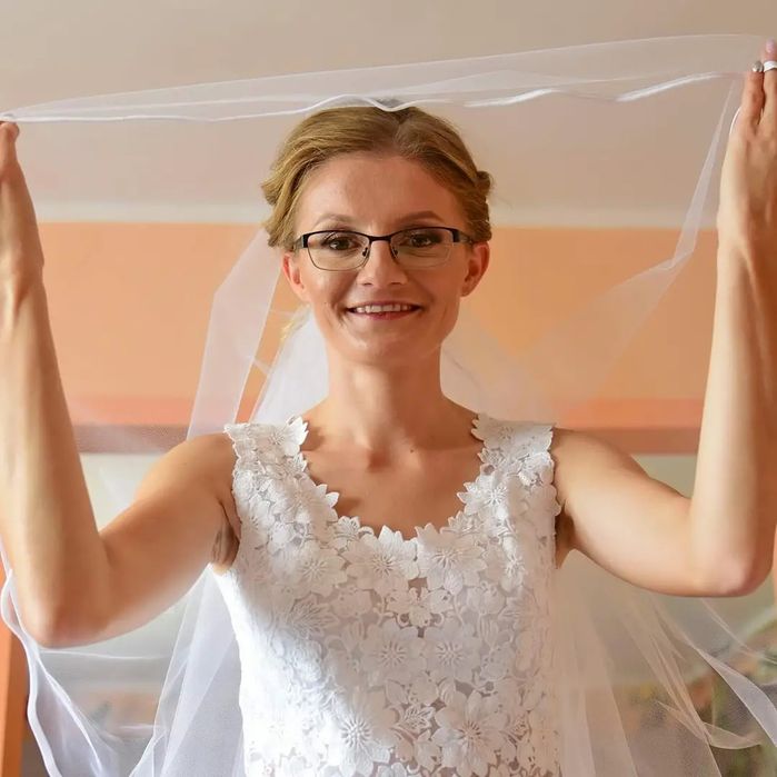 Suknia ślubna z bolerkiem , rozmiar 36 , Grywałd