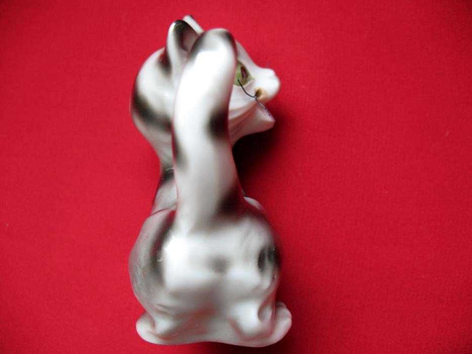 Kot - szary kocur - Figura GOEBEL 1246 - porcelana - 8 x 7 x 4 cm