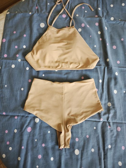 Жіночій купальник