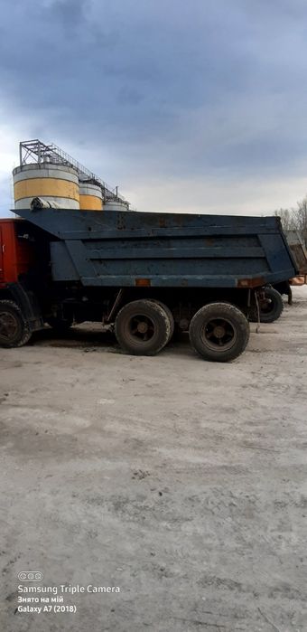 Послуги екскаватора 3-4сх.  Вивіз сміття камаз.Доставка чернозему.