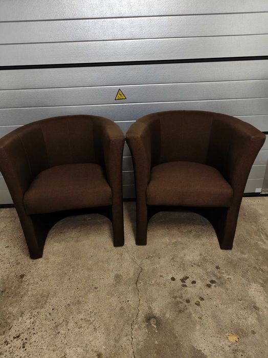 Sprzedam fotele klubowe