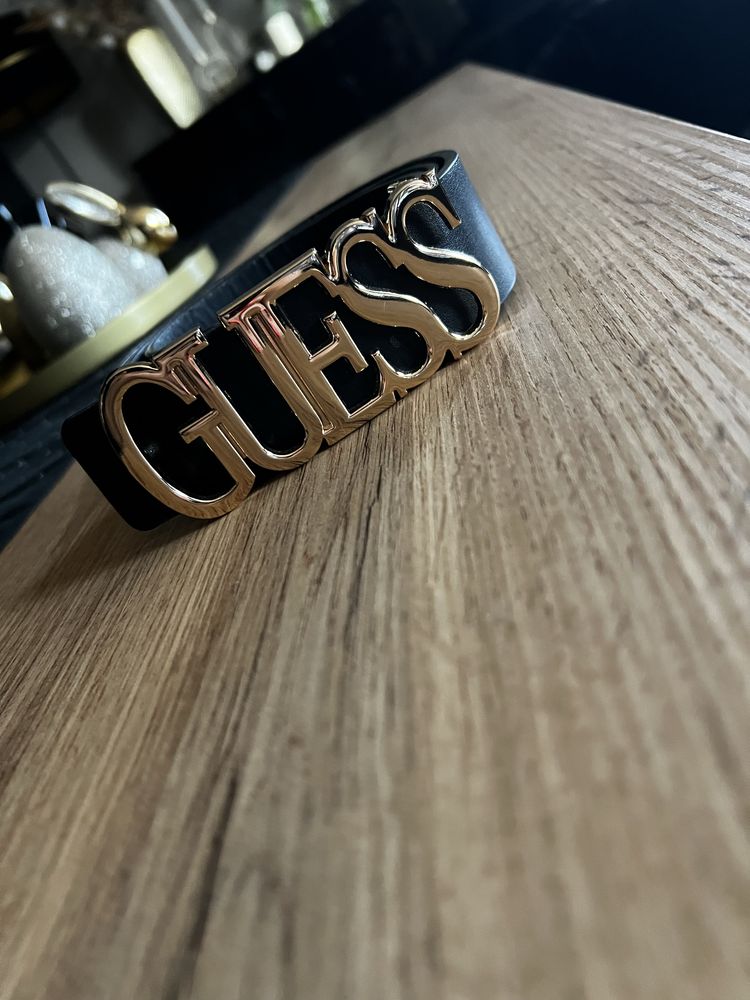 Pasek damski Guess