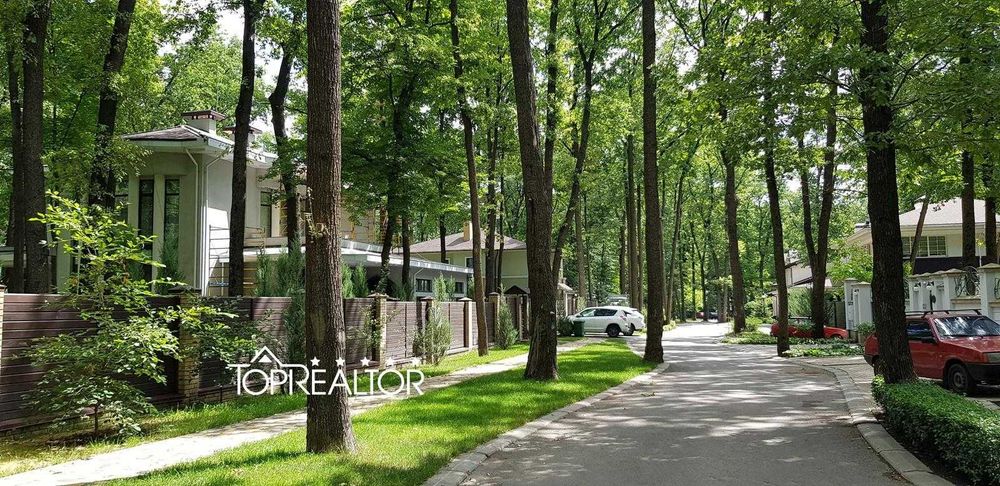 Офис продаж КП Park House предлагает участок 20 сот. в лесопарке