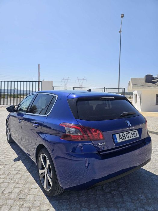 Peugeot 308 1.6 BlueHDi Allure J17 EAT6