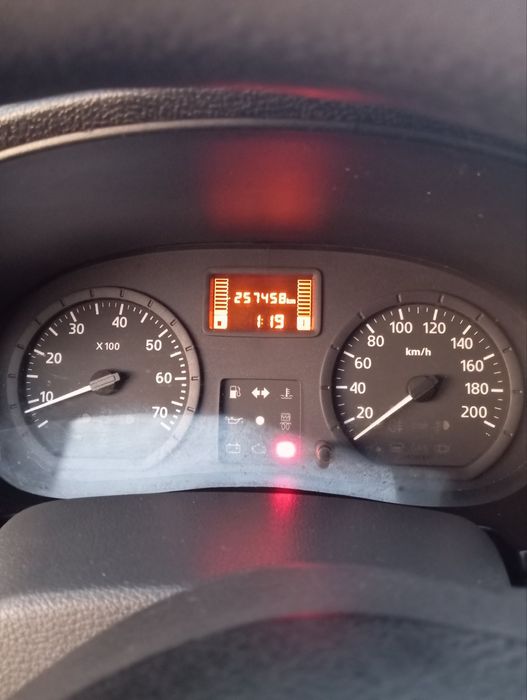 Продаю Рено логан  мсв