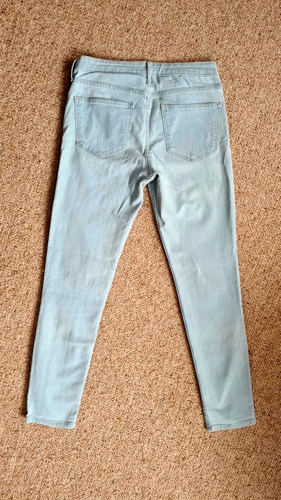 Jeansy H&M niebieskie skinny ankle regular waist rozm. 26 XS S