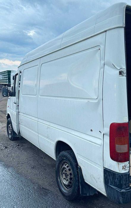 Volkswagen LT 2.5 дизель 2005 год (после ДТП)