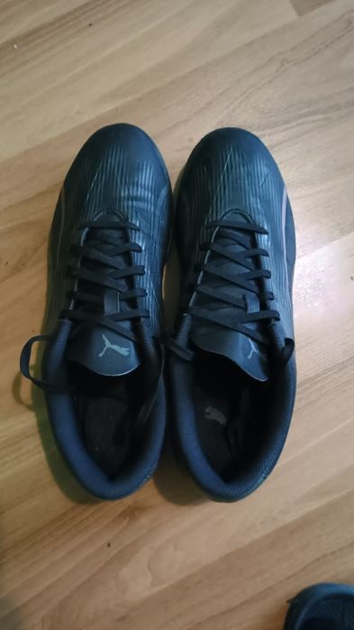 Buty piłkarskie Puma ultra play TT (jak nowe)