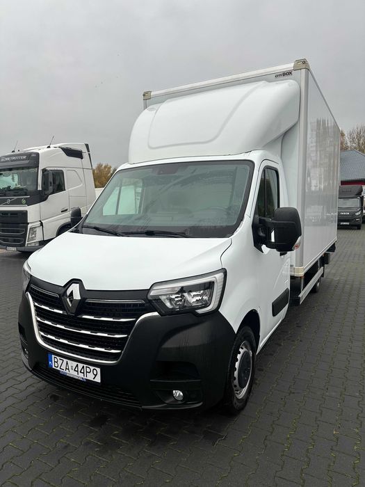 Wypożyczalnia samochodów dostawcze bus kontener z windą rentbus24.pl