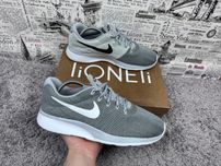 Кроссовки Nike / Розмір 45 / 29 см Original Взуття
