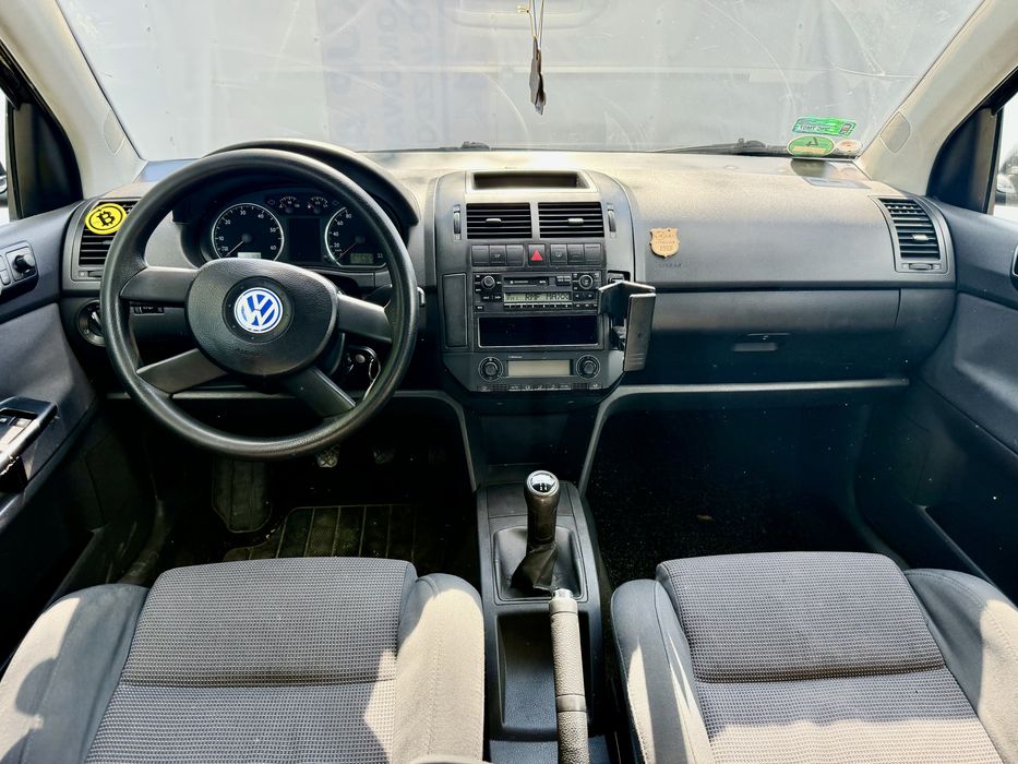 Volkswagen Polo 1.2 > Klima > 2004 > Alufelgi > Zadbany > Zamiana