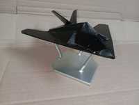 Model samolotu F117 Nighthawk. Odrzutowiec bombowy. Prezent kolekcja.