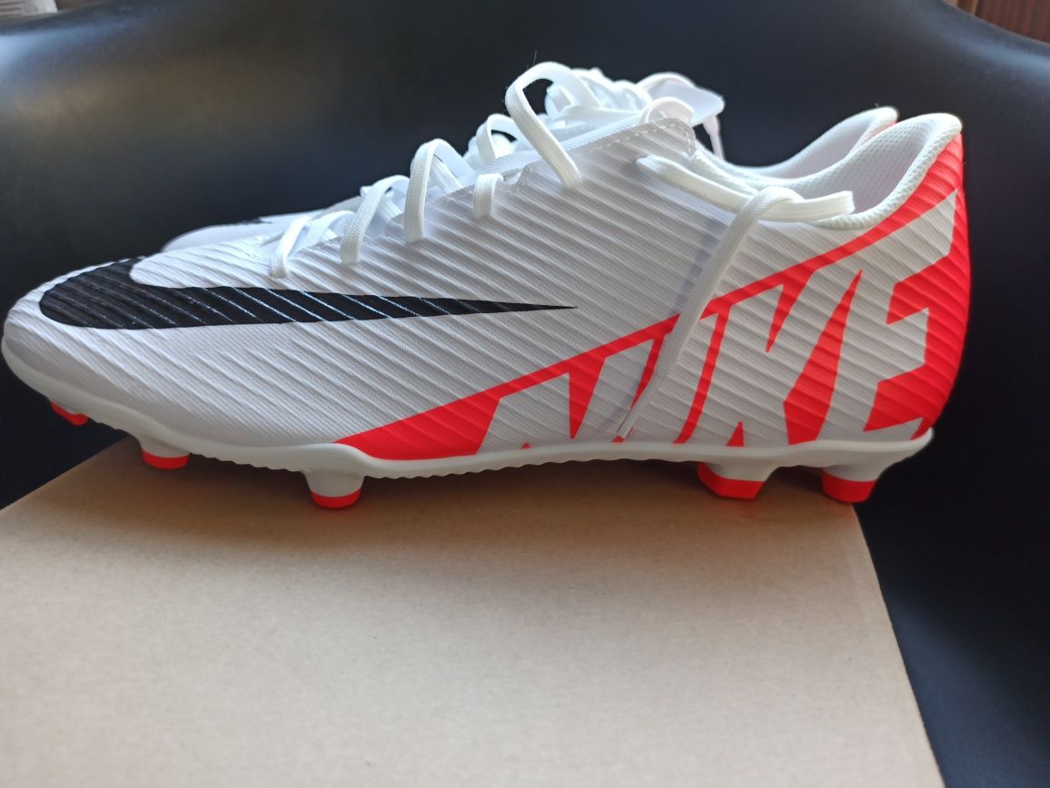 NOWE Korki Nike Mercurial Vapor 15 Club rozm. 45