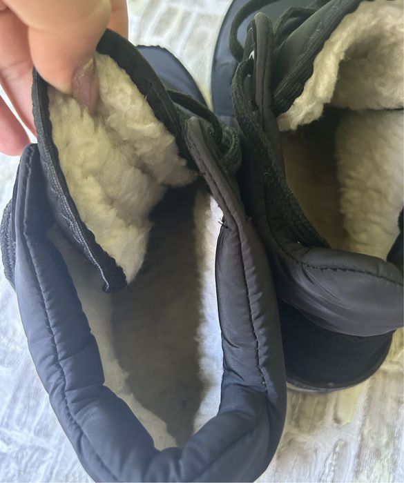 Зимние  ботинки 40 размер